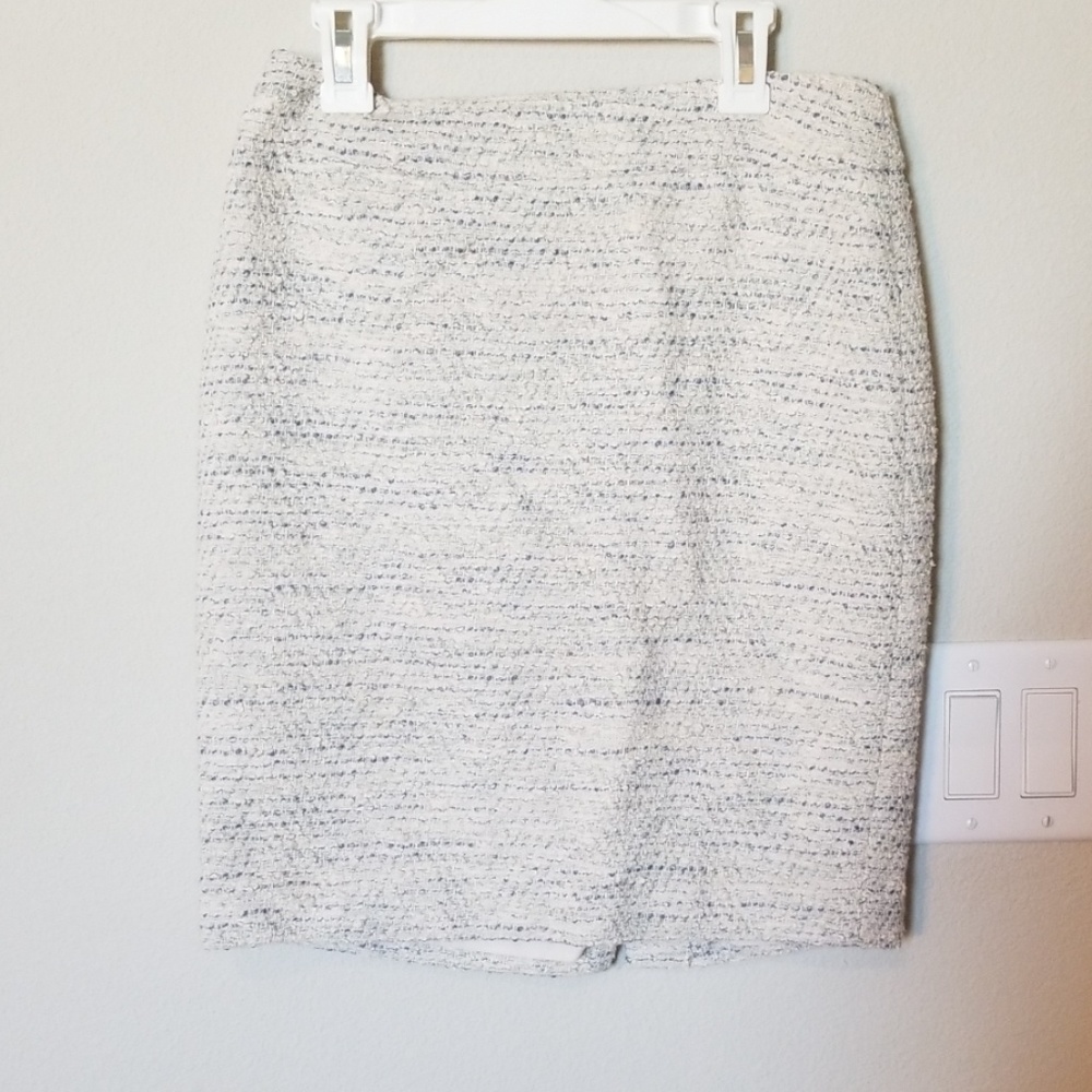NWT 2P Ann Taylor Skirt